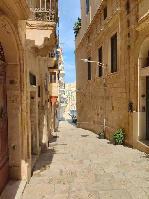 Coast 52 Savynomad Harbour Residences Wow Views Valletta Luaran gambar